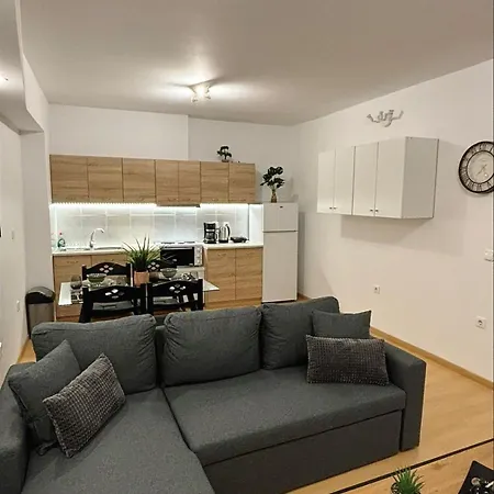 Charming Kallithea 1 Bd Urban Retreat Apt Athens